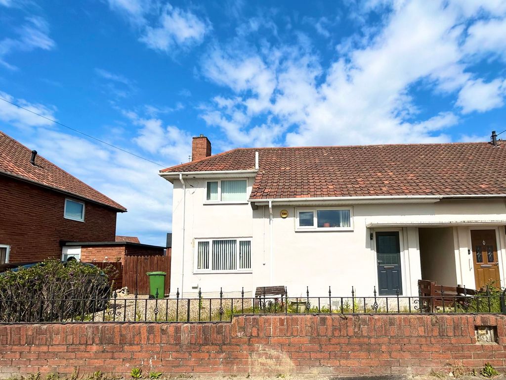 2 bed semidetached house for sale in Easington Avenue, Wrekenton