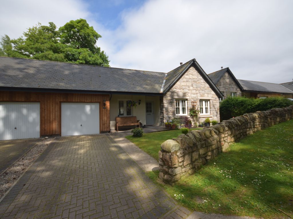 3 bed semidetached bungalow for sale in School Loan, Croftinloan