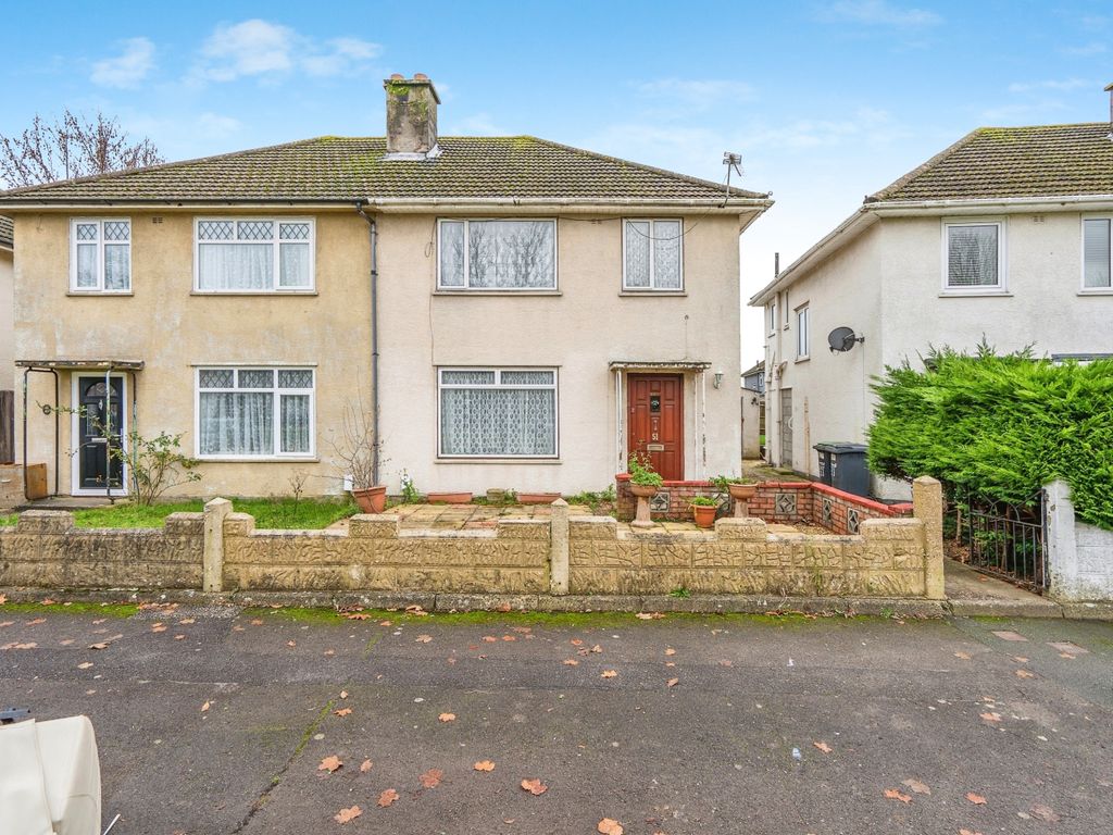 3 bed semidetached house for sale in Brewers Lane, Gosport PO13, £