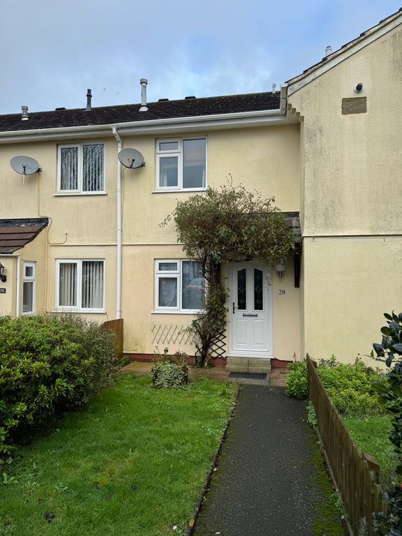 2 bed terraced house to rent in Downfield Close, Brixham TQ5, £995 pcm