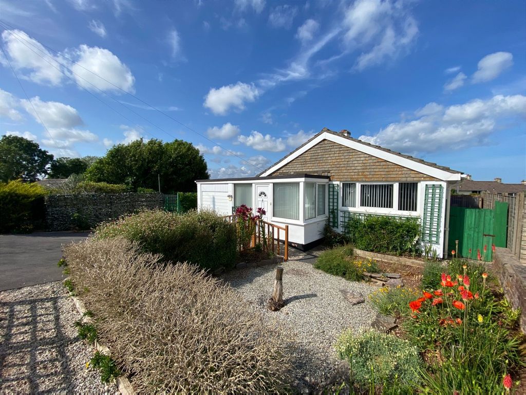 2 bed bungalow for sale in Davies Avenue, Paignton TQ4 Zoopla