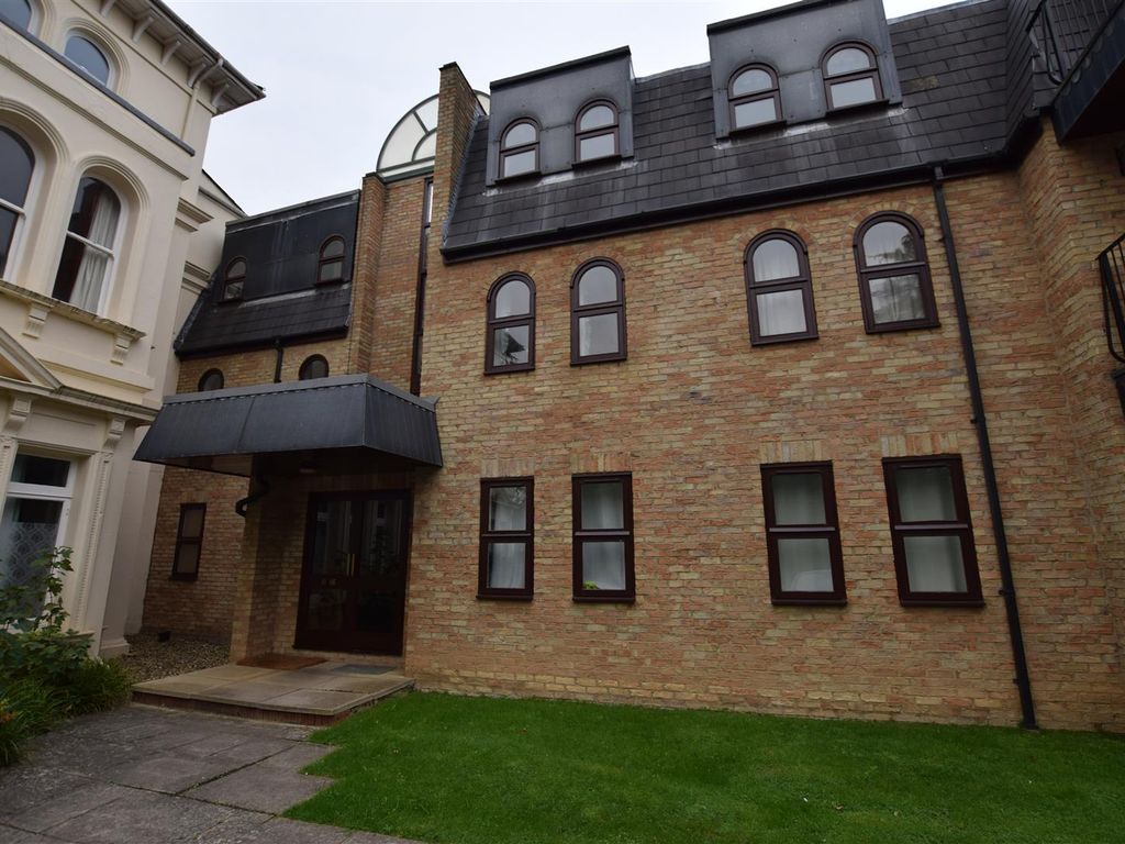 1 bed flat to rent in Bury Road, Newmarket CB8 Zoopla