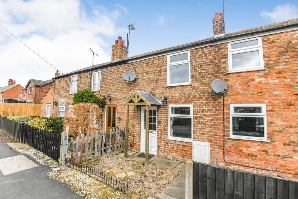 2 bed terraced house for sale in Sutton Road, Walpole Cross Keys