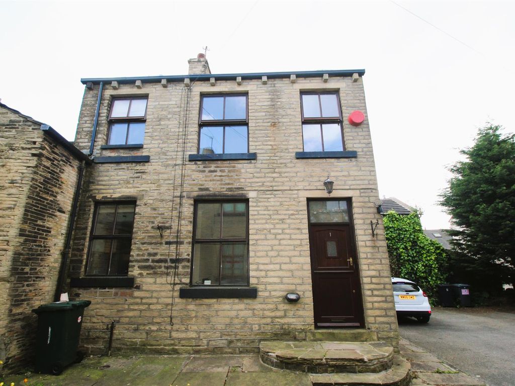 2 bed end terrace house for sale in Simon Fold, Wyke, Bradford BD12, £