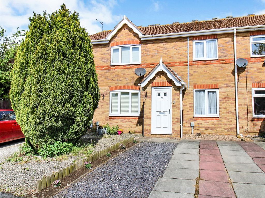 2 bed terraced house for sale in Charlestown Way, Victoria Dock, Hull