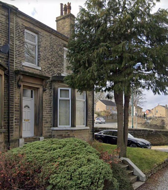 4 bed terraced house to rent in Wellington Place, Bradford BD2 Zoopla