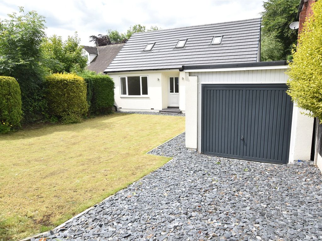 3 bed detached house for sale in Stoney Lane, Chapelthorpe, Wakefield