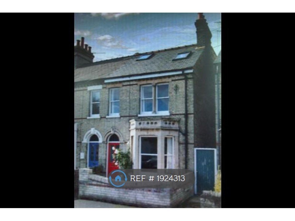 3 bed semidetached house to rent in Humberstone Road, Cambridge CB4, £