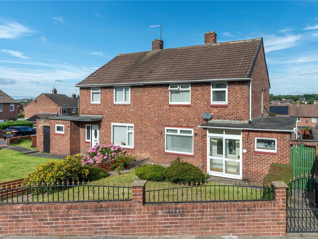 3 bed semidetached house for sale in Henshaw Place, Newcastle Upon