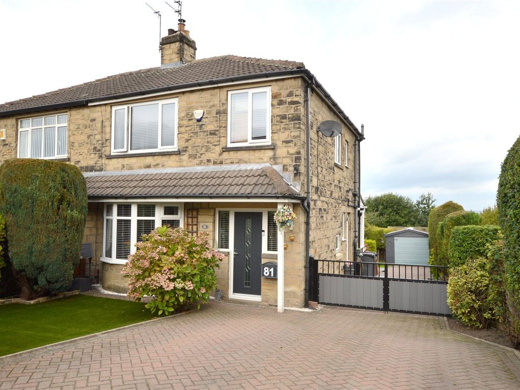 3 bed semidetached house for sale in Cemetery Road, Pudsey, West