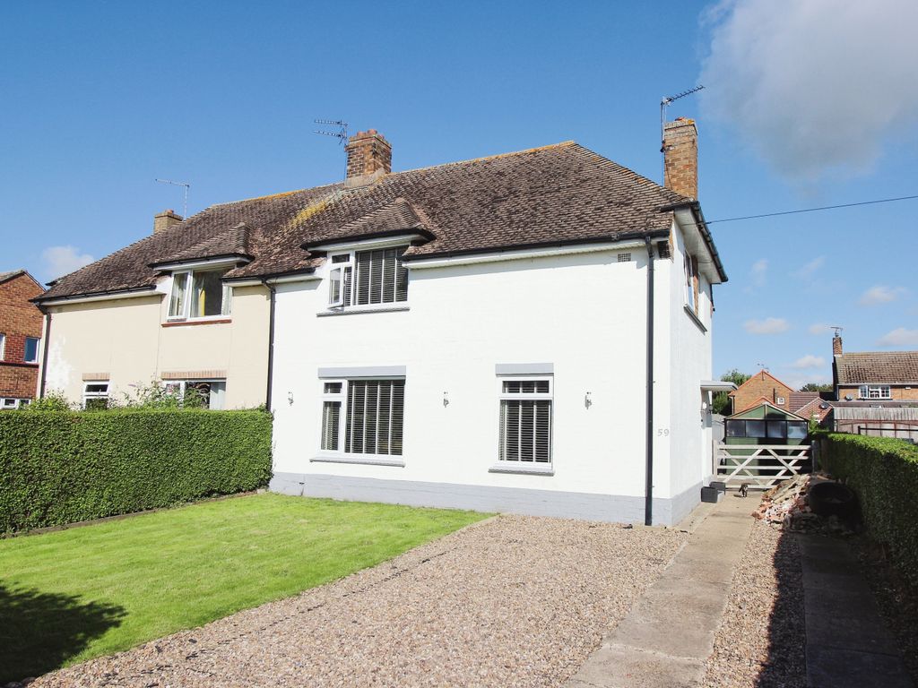 3 bed semidetached house for sale in Marsh Lane, Farndon, Newark NG24