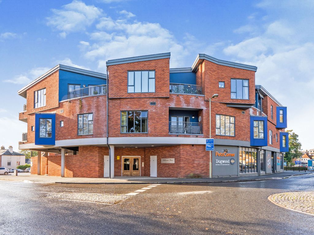 2 bed flat for sale in Millstream House, Dukes Mill, Broadwater Road