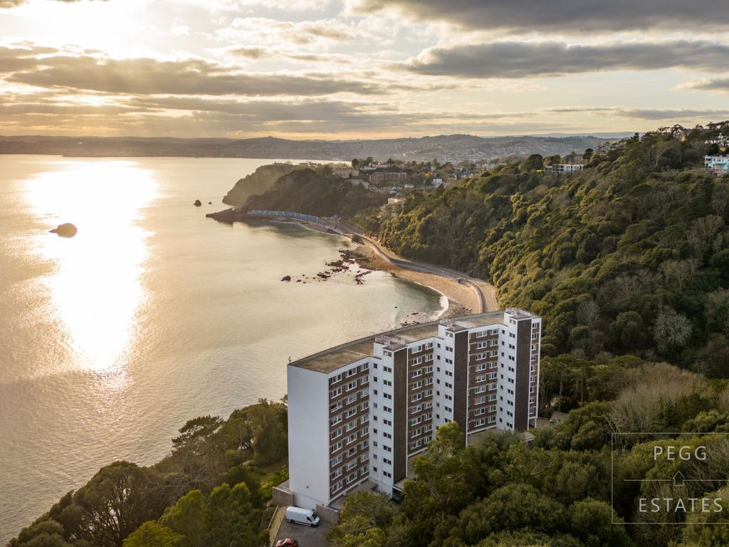 2 bed flat for sale in Kilmorie, Ilsham Marine Drive, Torquay TQ1, £