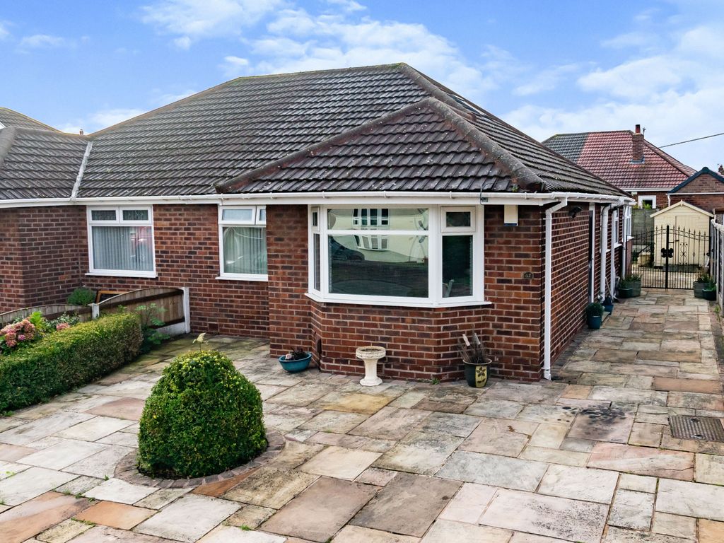 3 bed bungalow for sale in St. Martins Road, Sale M33 Zoopla