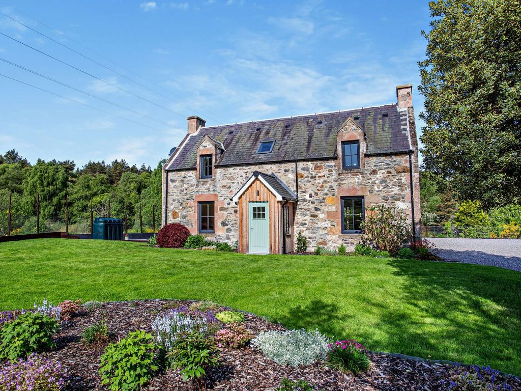 3 bed detached house for sale in Kirkton Muir, Bunchrew, Inverness IV3