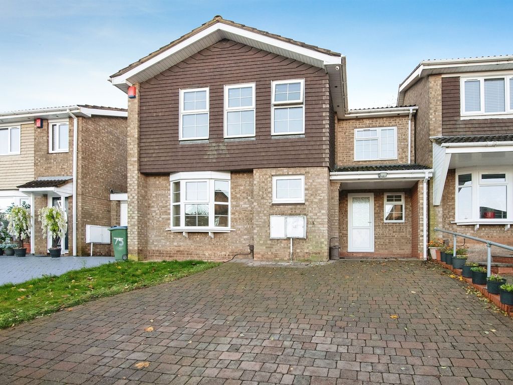 4 bed detached house for sale in St. Christopher Close, West Bromwich