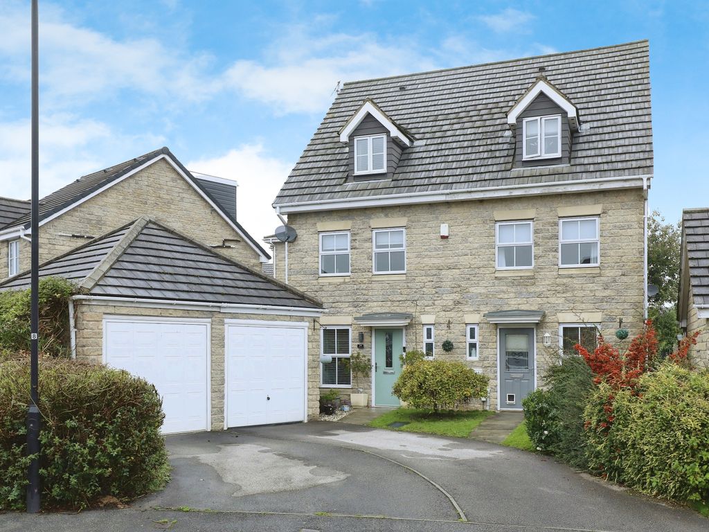 3 bed semidetached house for sale in Euston Way, Dinnington, Sheffield