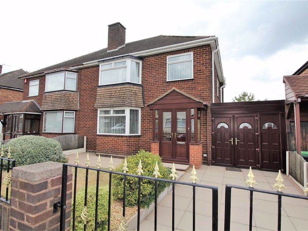 3 bed semidetached house for sale in Doe Bank Road, Ocker Hill, Tipton