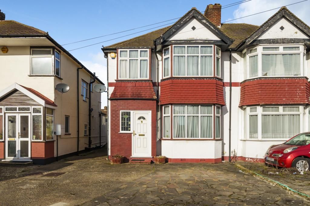 3 bed semidetached house for sale in Harrow, Middlesex HA3 Zoopla