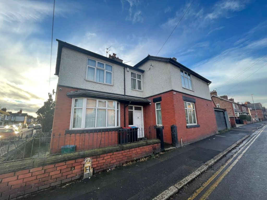 3 bed semidetached house for sale in Westminster Road, Ellesmere Port