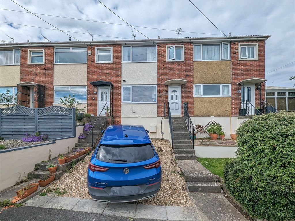 3 bed terraced house for sale in Orchard Gardens, Kingswood, Bristol