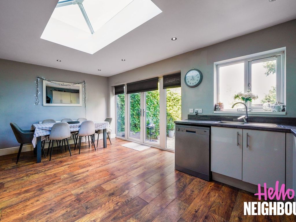 3 bed end terrace house to rent in Cranford Road, Dartford DA1, £1,850