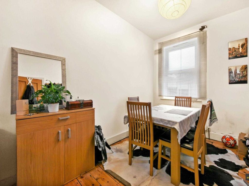 Godwin Road, Forest Gate E7  