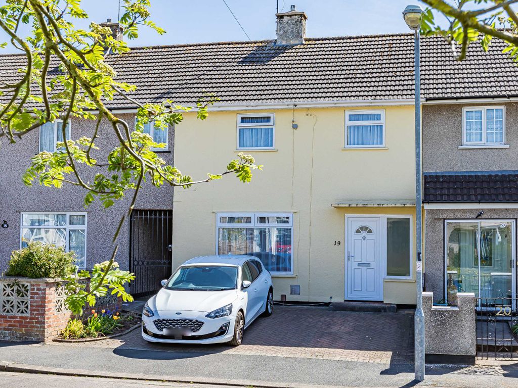 2 bed terraced house for sale in Wolfridge Gardens, Bristol BS10, £