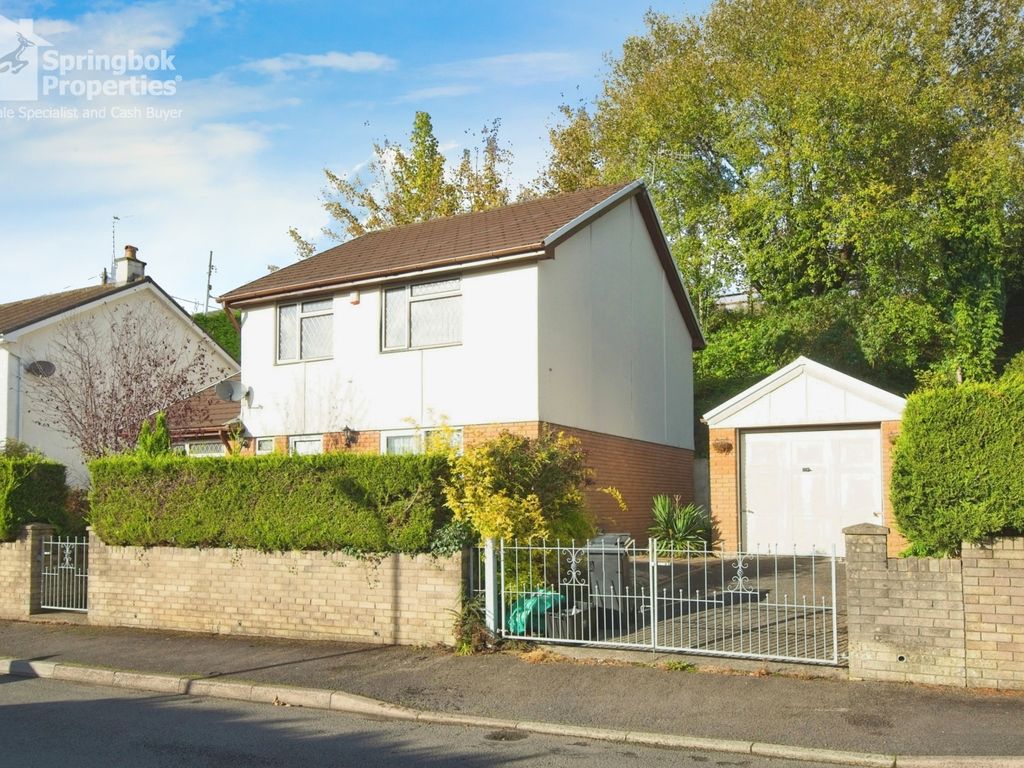 3 bed detached house for sale in Taff Vale, Edwardsville, Treharris