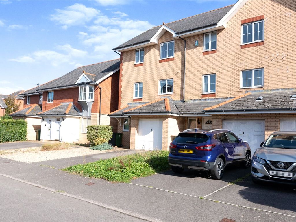 4 bed town house for sale in Kestell Drive, Cardiff, Caerdydd CF11 Zoopla