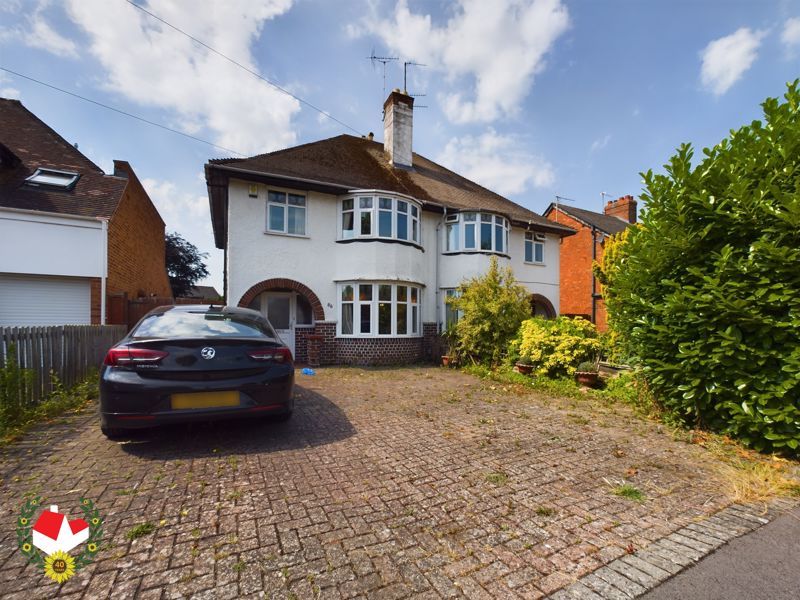 3 bed semidetached house for sale in Estcourt Road, Gloucester GL1, £