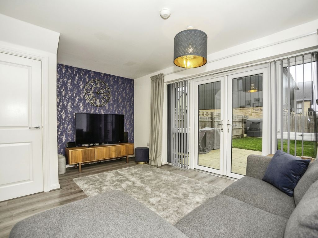 3 bed terraced house for sale in Sunliner Way, South Ockendon, Essex