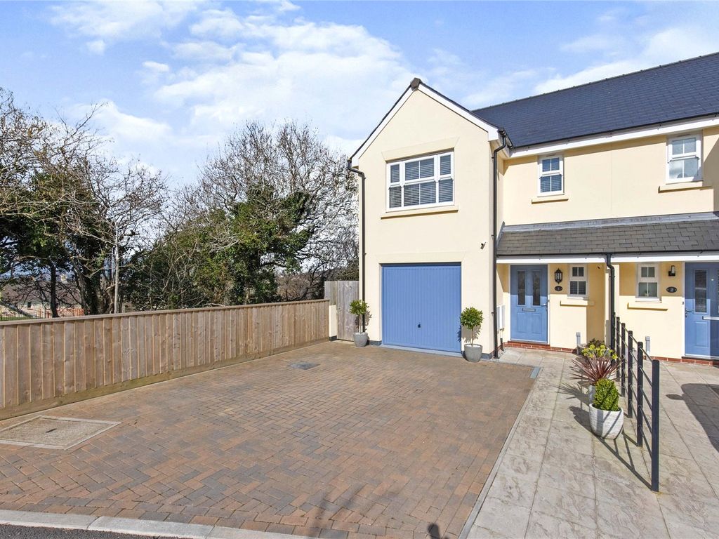 4 bed semidetached house for sale in Bray Close, Bodmin, Cornwall PL31
