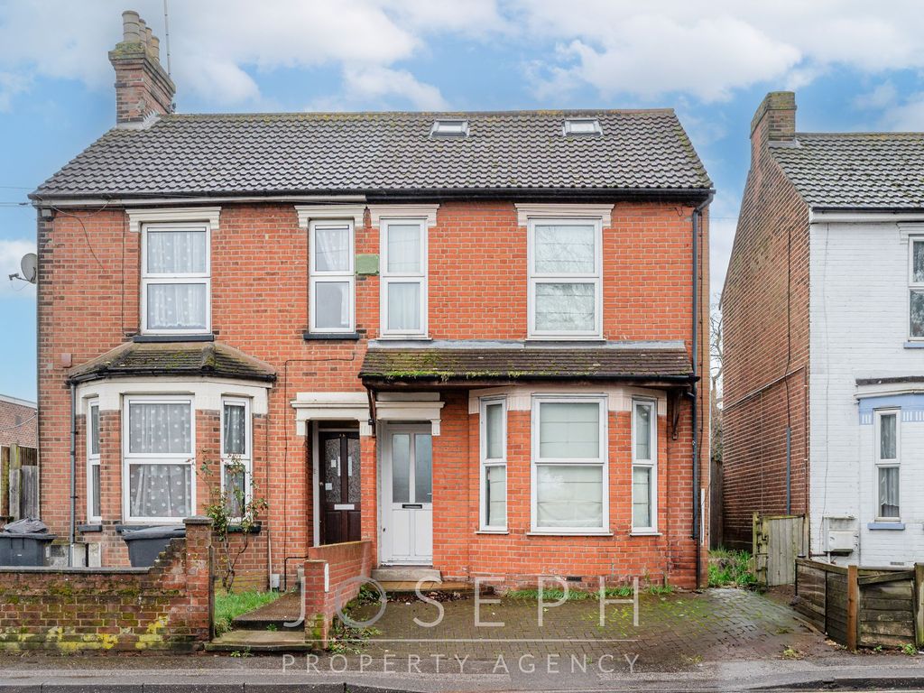 6 bed semidetached house to rent in Ranelagh Road, Ipswich IP2, £2,900