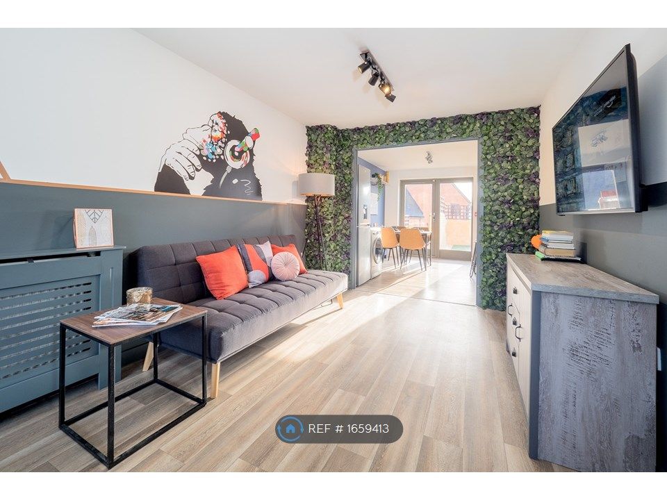 Room to rent in Latchet Lane, Upton, Northampton NN5 Zoopla