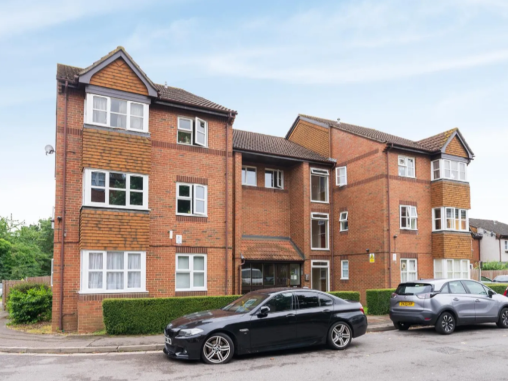1 bed flat to rent in Knowles Close, West Drayton UB7 Zoopla