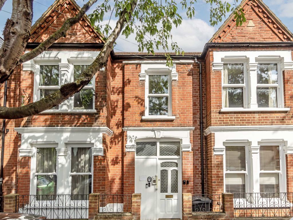 2 bed flat to rent in Geraldine Road, London W4 Zoopla