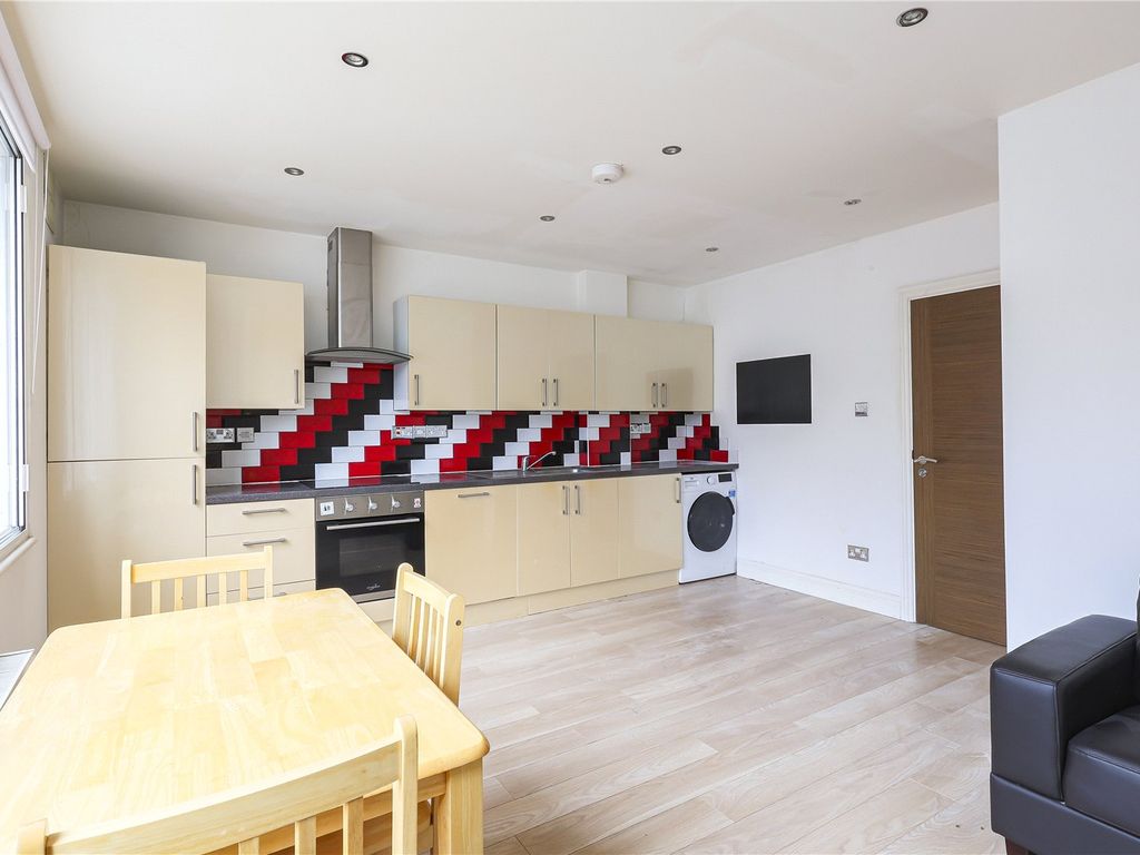 1 bed flat for sale in Holloway Road, Holloway, London N7 Zoopla