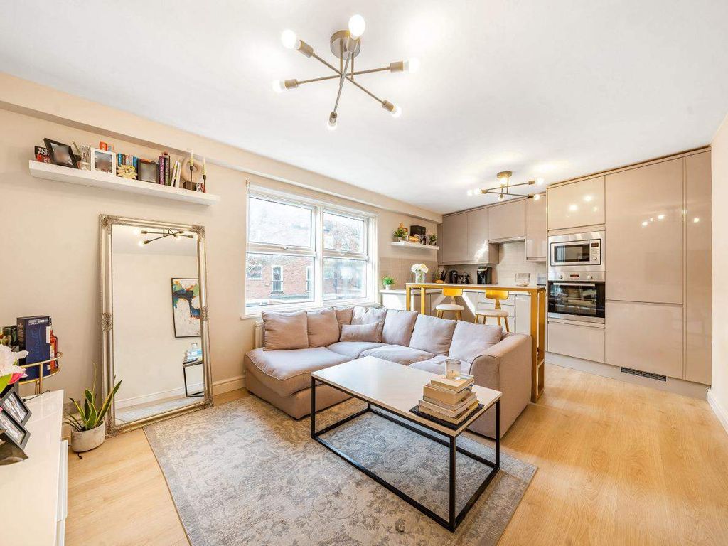 2 bed flat for sale in Ruston Mews, London W11, £575,000 Zoopla