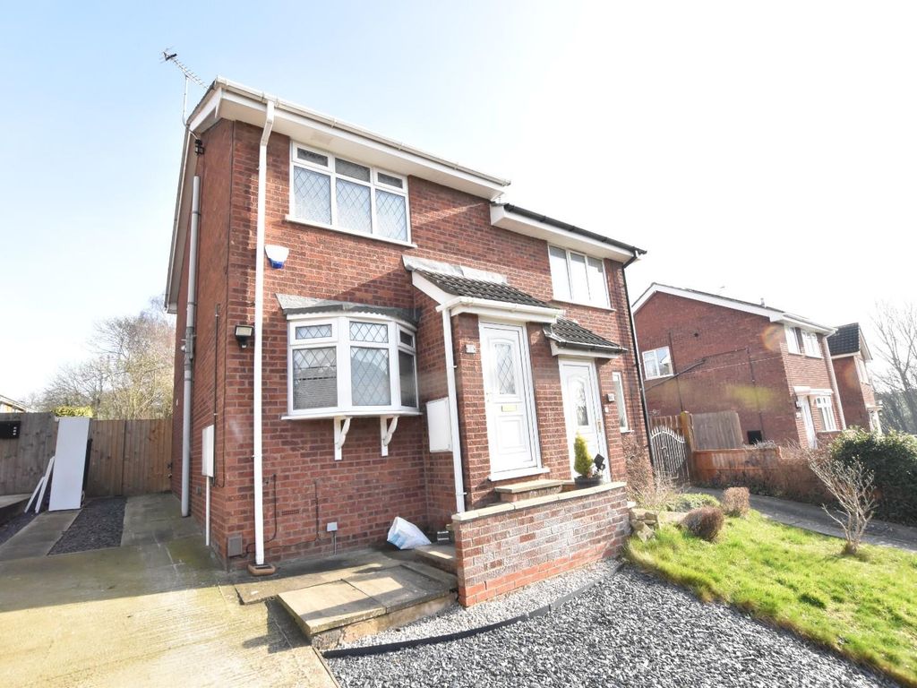 2 bed semidetached house to rent in Worcester Close, Bottesford