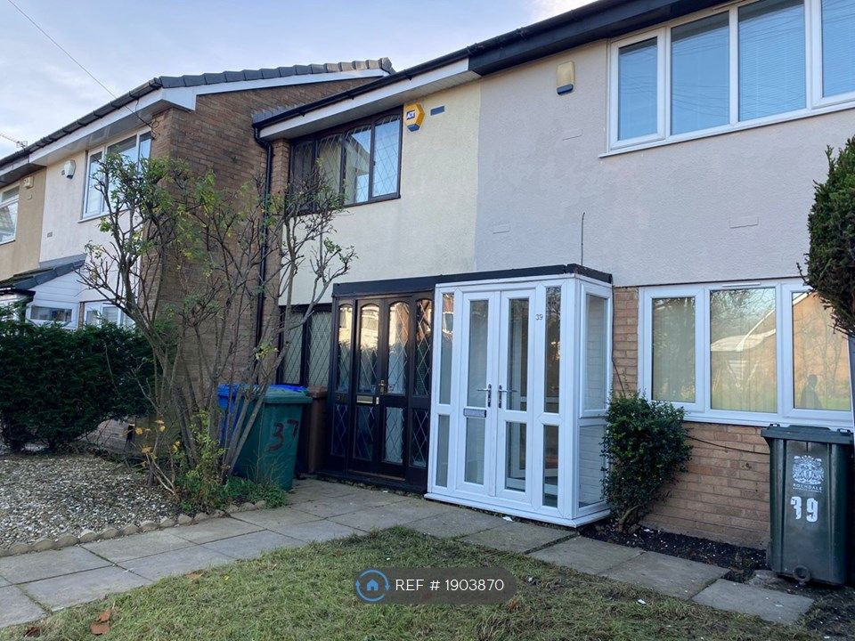 2 bed semidetached house to rent in Oxford Drive, Middleton