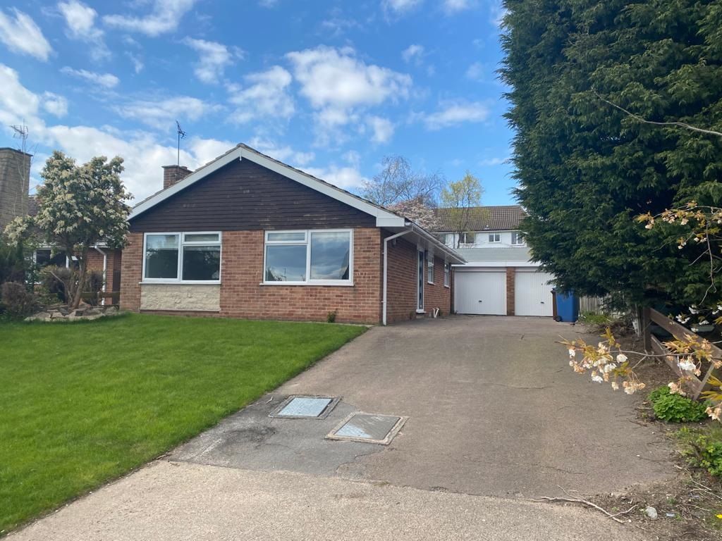 3 bed detached bungalow for sale in Pinewood Drive, Mansfield NG18 Zoopla