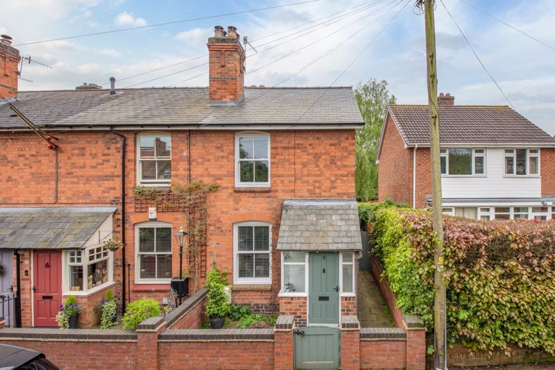 2 bed end terrace house for sale in Dodford Road, Bournheath