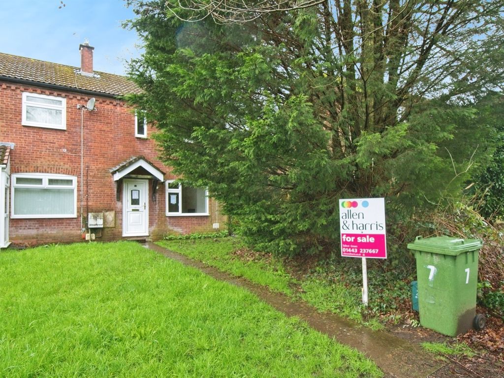 2 bed end terrace house for sale in Wellfield, Beddau, Pontypridd CF38