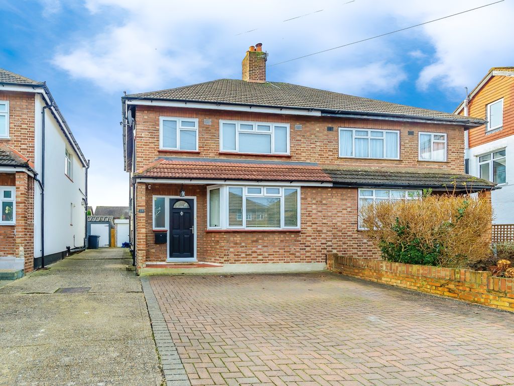 3 bed semidetached house for sale in Ash Tree Way, Croydon CR0, £