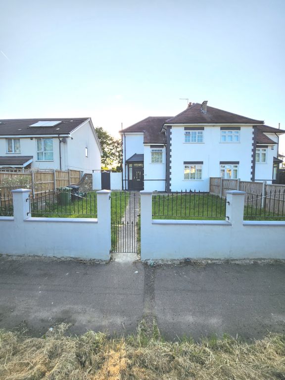 3 bed semidetached house to rent in Church Lane, Cheshunt EN8 Zoopla