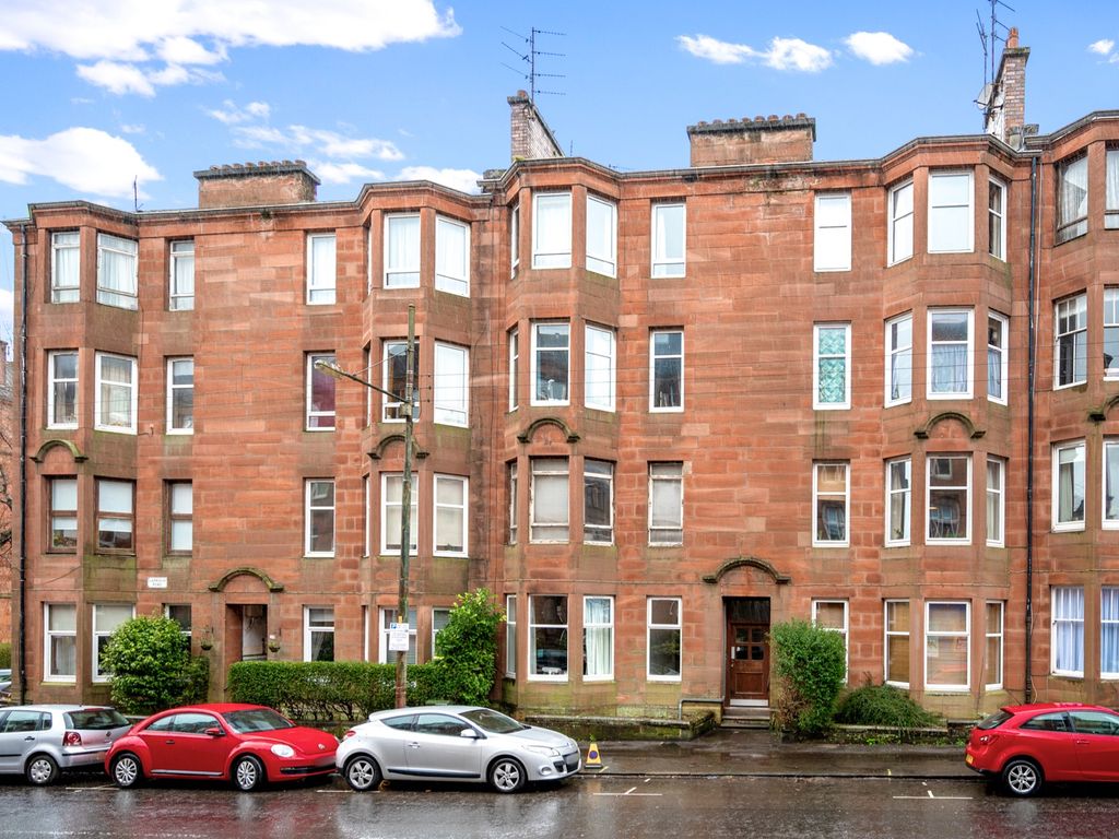 2 bed flat for sale in Garrioch Road, North Kelvinside, Glasgow G20