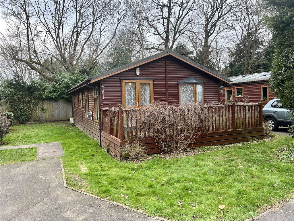 3 bed bungalow for sale in Farley Green, Albury, Guildford, Surrey GU5