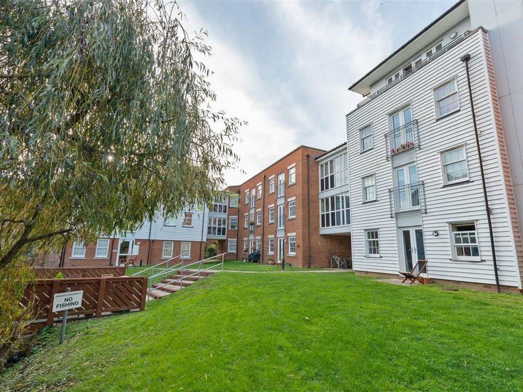 2 bed flat for sale in Waters Edge, Barton Mill Road, Canterbury CT1