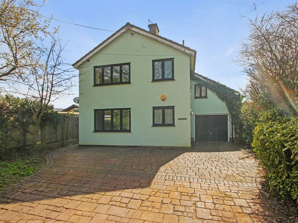 4 bed detached house for sale in Aston, Kents Lane, Magdalen Laver
